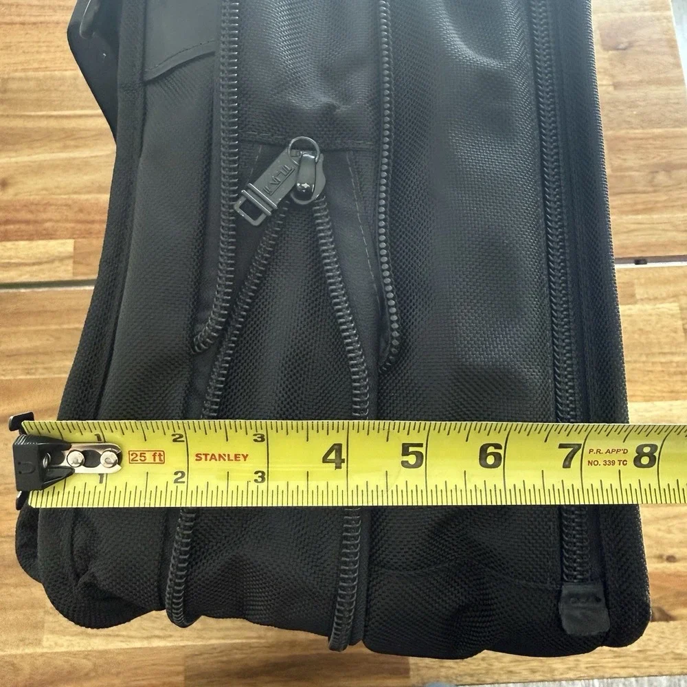 TUMI ALPHA Large Expandable Organizer Computer Brief Business Bag Travel 26160DH